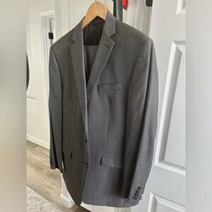 Calvin Klein gray wool suit 42L 34 waist